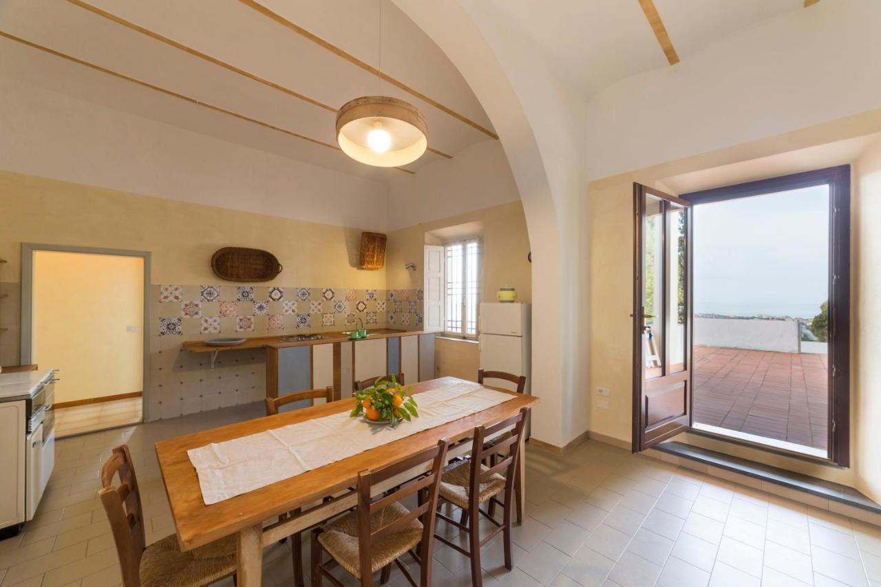 Agriturismo Ss Annunziata San Vincenzo Eksteriør billede