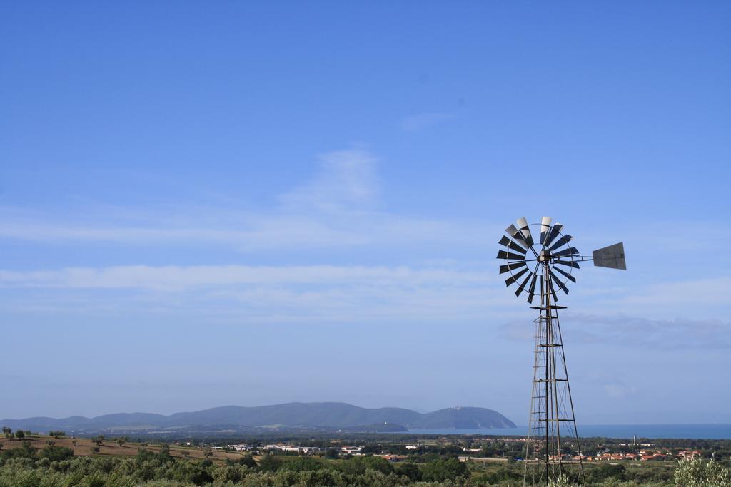 Agriturismo Ss Annunziata San Vincenzo Eksteriør billede